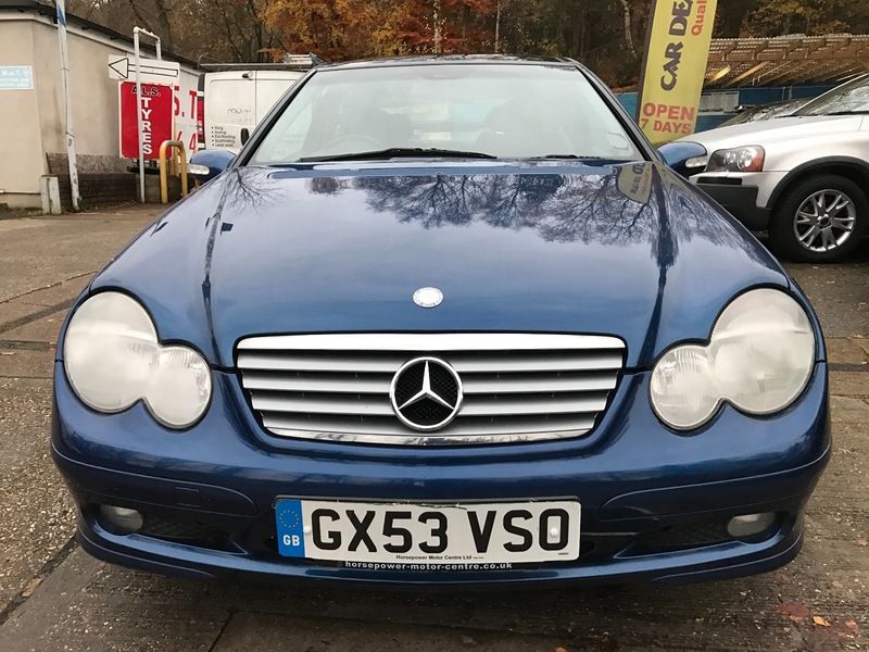 2003 Mercedes C Class C320 image 4