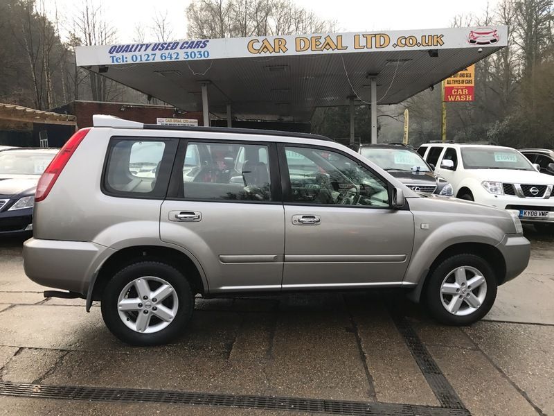 2005 Nissan X-Trail 2.5 16V image 2