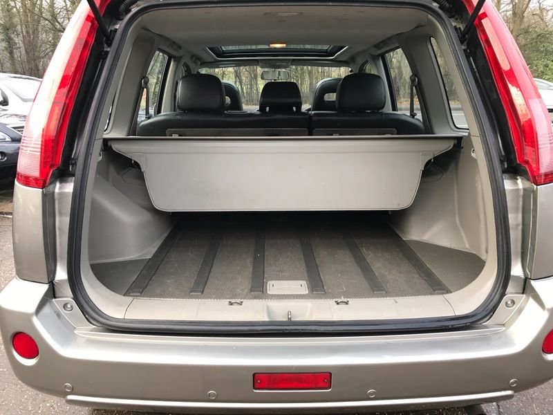 2005 Nissan X-Trail 2.5 16V image 9