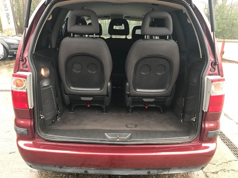 2005 Ford Galaxy Zetec 1.9TDI image 9