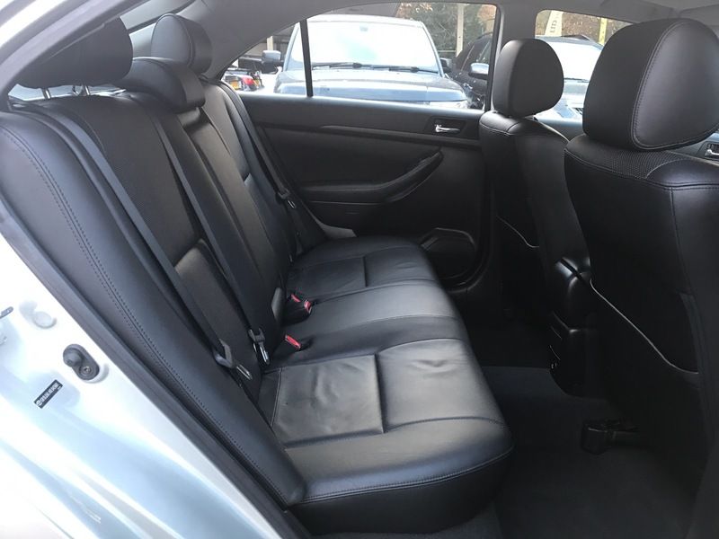 2004 Toyota Avensis 2.0 VVT-I image 7