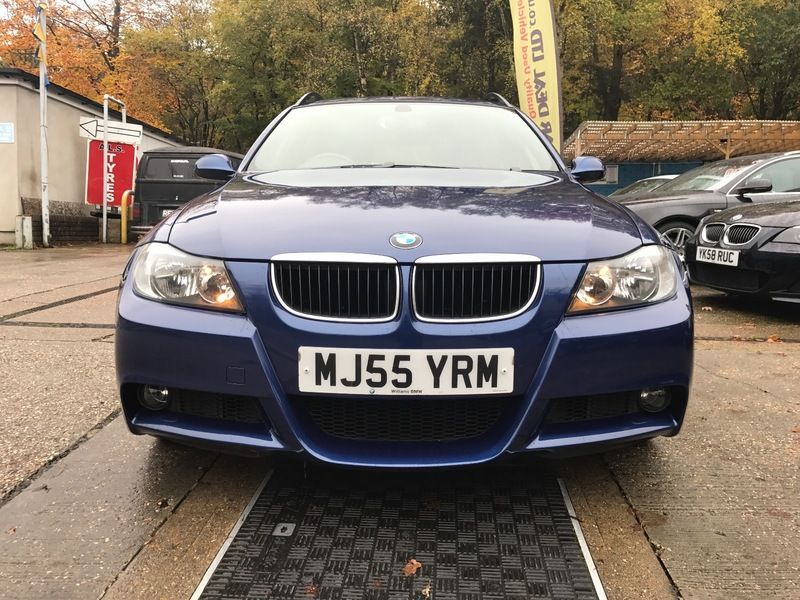 2005 BMW 3 Series 320i M Sport image 4
