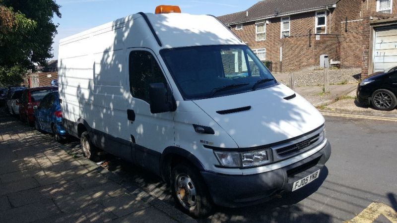 2005 Iveco Daily 35 c15 image 1