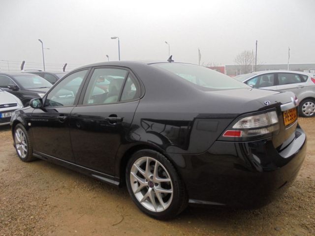 2008 Saab 9-3 1.9 Vector Sport TTID 4d image 4