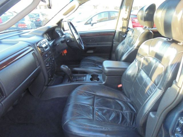 2004 Jeep Grand Cherokee 2.7 5d image 7