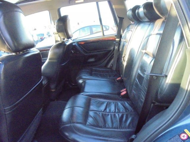 2004 Jeep Grand Cherokee 2.7 5d image 9