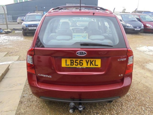 2007 Kia Carens 2.0 LS CRDI 5d image 5