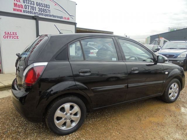 2010 Kia Rio 1.5 CRDI 5d image 6