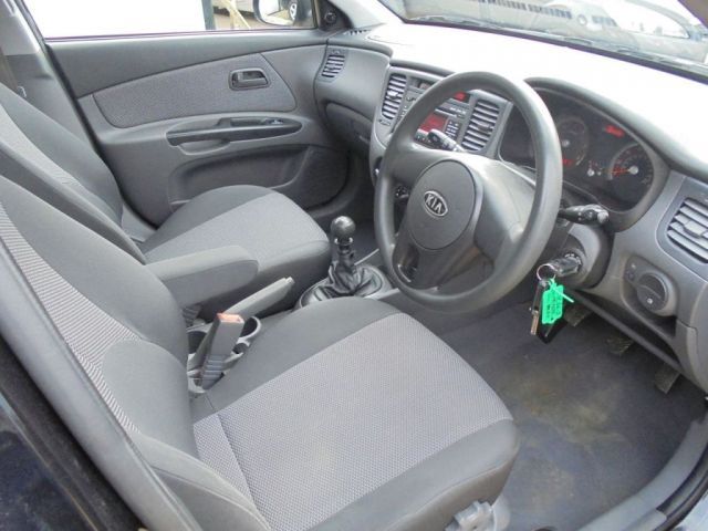 2010 Kia Rio 1.5 CRDI 5d image 9