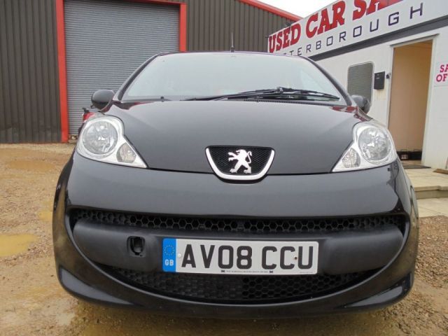 2008 Peugeot 107 1.0 5d image 2