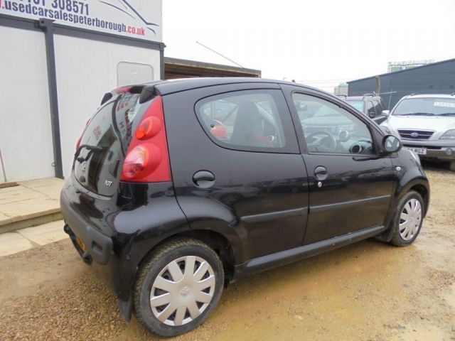 2008 Peugeot 107 1.0 5d image 6