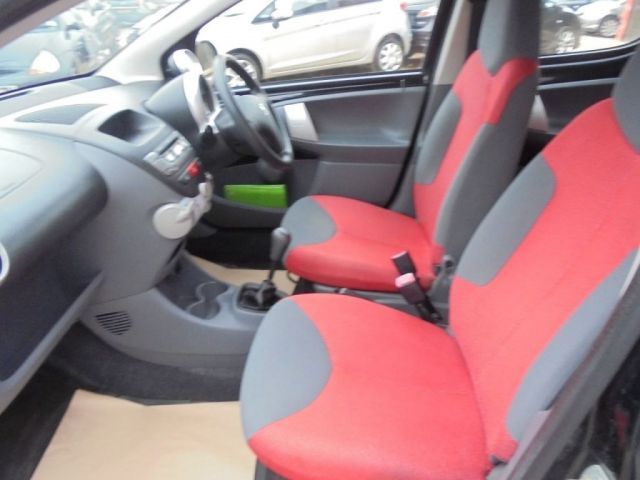 2008 Peugeot 107 1.0 5d image 7