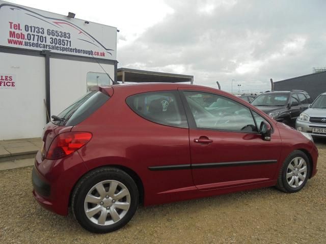 2007 Peugeot 207 1.4 S 3d image 6