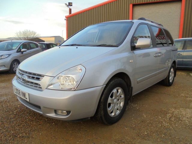 2008 Kia Sedona 2.9 LS 5d image 3