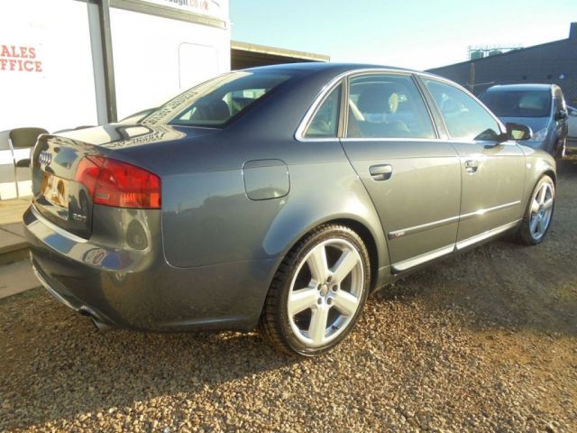 2006 Audi A4 2.0 T FSI S Line 4d image 6