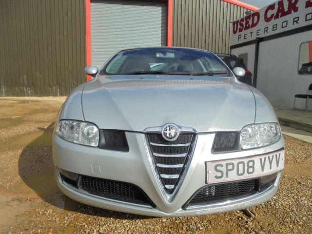 2008 Alfa Romeo GT 1.9 JTDM 16V 3d image 2