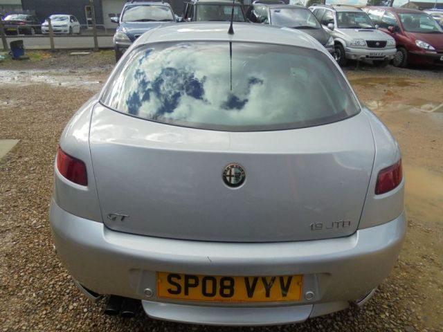 2008 Alfa Romeo GT 1.9 JTDM 16V 3d image 5