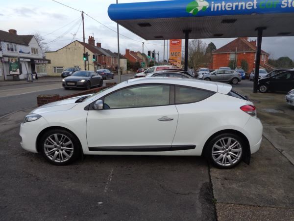 2011 Renault Megane 1.9 dCi GT image 2
