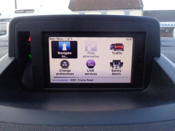 2011 Renault Megane 1.9 dCi GT image 9