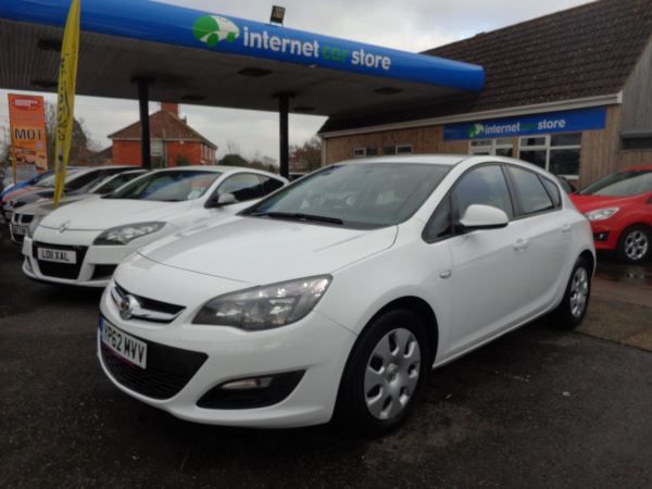2012 Vauxhall Astra 1.7 CDTi 16V 5dr image 1