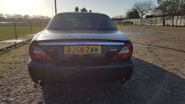 2008 Jaguar XJ 2.7 V6 4d image 5