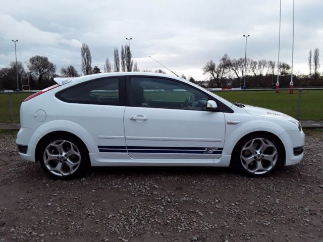 2008 Ford Focus 2.5 ST-2 3d image 6