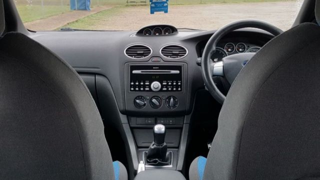 2007 Ford Focus 2.5 ST-2 3d image 7