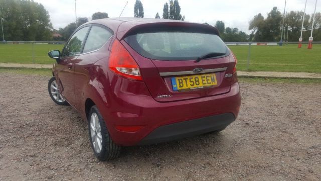 2009 Ford Fiesta 1.2 Zetec 3d image 2