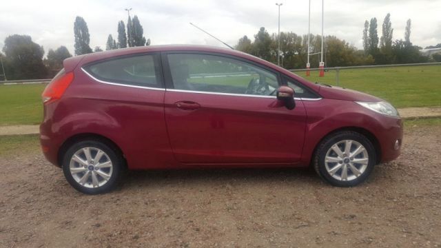 2009 Ford Fiesta 1.2 Zetec 3d image 5