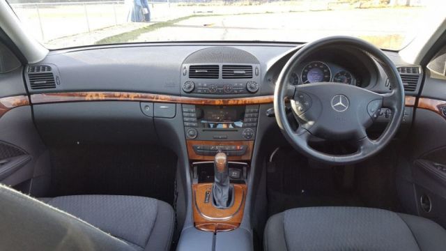 2005 Mercedes-Benz 2.7 E270 CDI 4d image 7