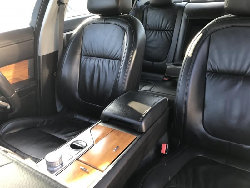 2008 Jaguar XF 2.7 4dr image 9