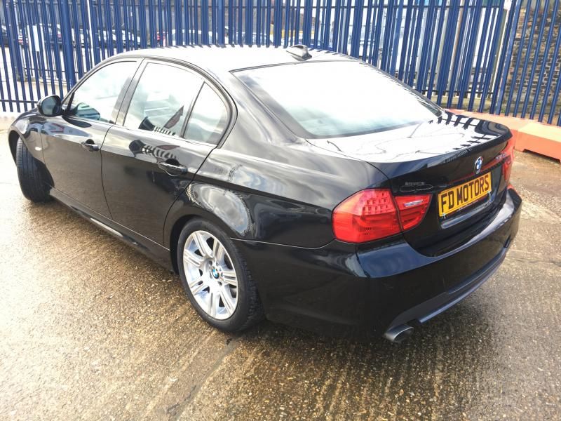 2010 BMW 318 2.0 4dr image 4