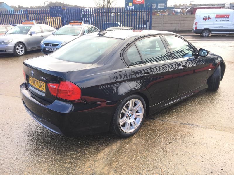 2010 BMW 318 2.0 4dr image 6