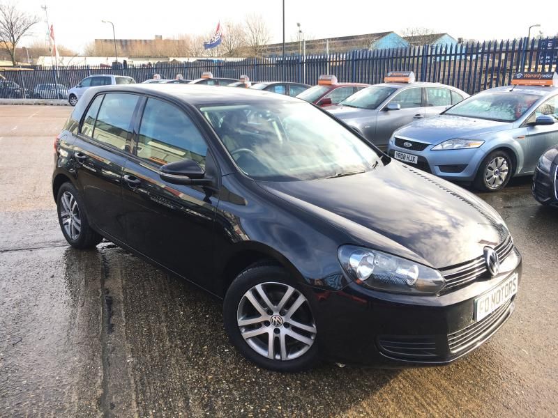 2010 Volkswagen Golf 1.6 5dr image 1