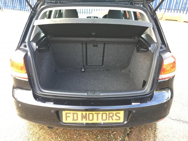2010 Volkswagen Golf 1.6 5dr image 7