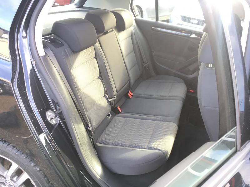 2010 Volkswagen Golf 1.6 5dr image 9