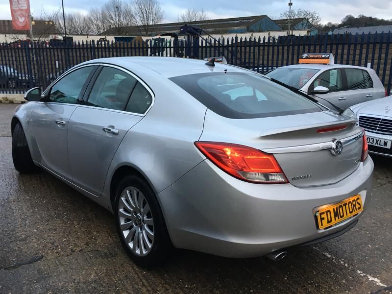 2009 Vauxhall Insignia 2.0 5dr image 4