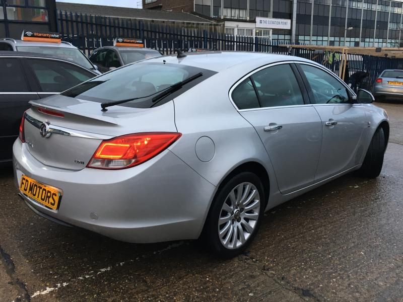 2009 Vauxhall Insignia 2.0 5dr image 6