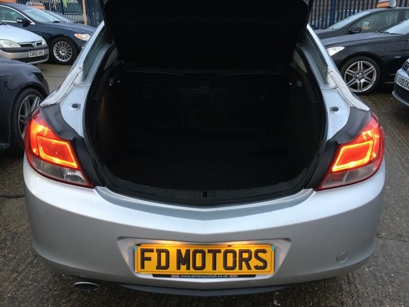 2009 Vauxhall Insignia 2.0 5dr image 7
