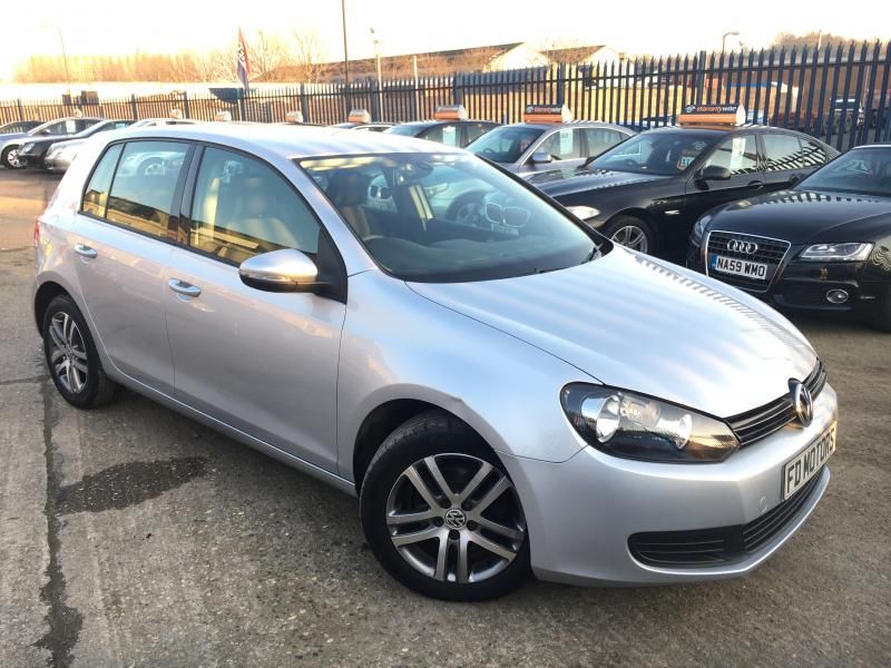 2009 Volkswagen Golf 2.0 5dr image 1