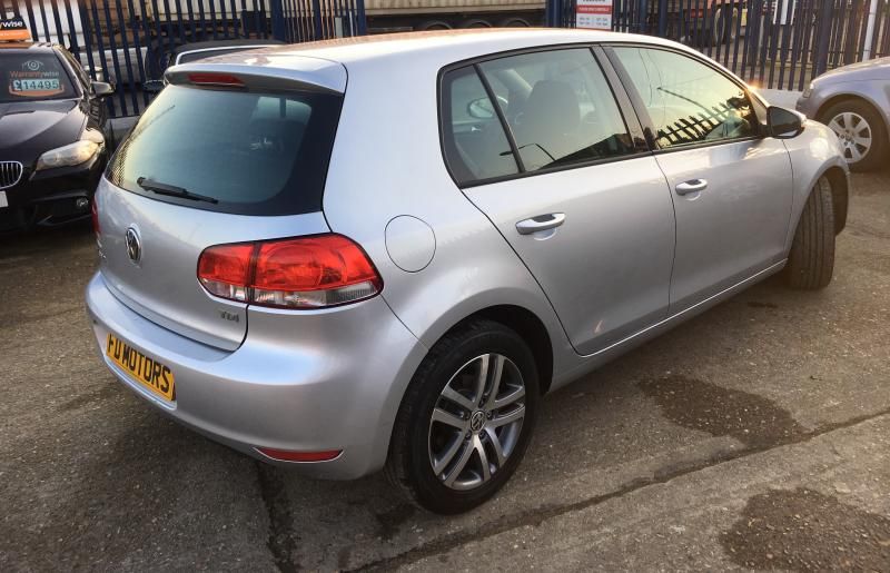 2009 Volkswagen Golf 2.0 5dr image 6