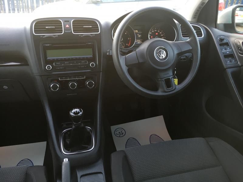 2009 Volkswagen Golf 2.0 5dr image 10