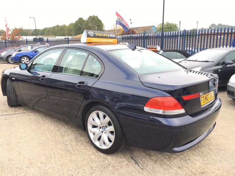 2004 BMW 735 3.6 4dr image 4