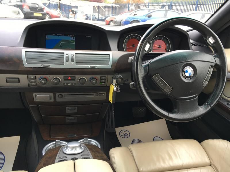 2004 BMW 735 3.6 4dr image 10