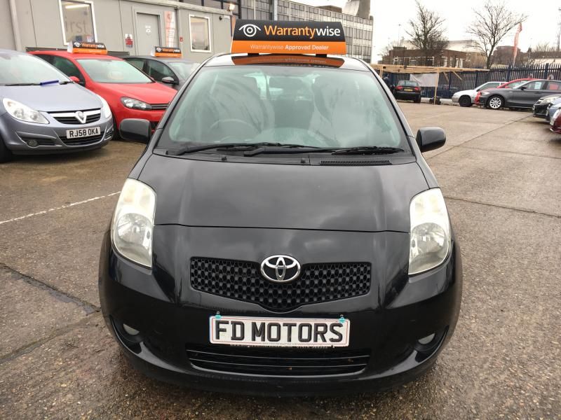 2006 Toyota Yaris 1.4 5dr image 2