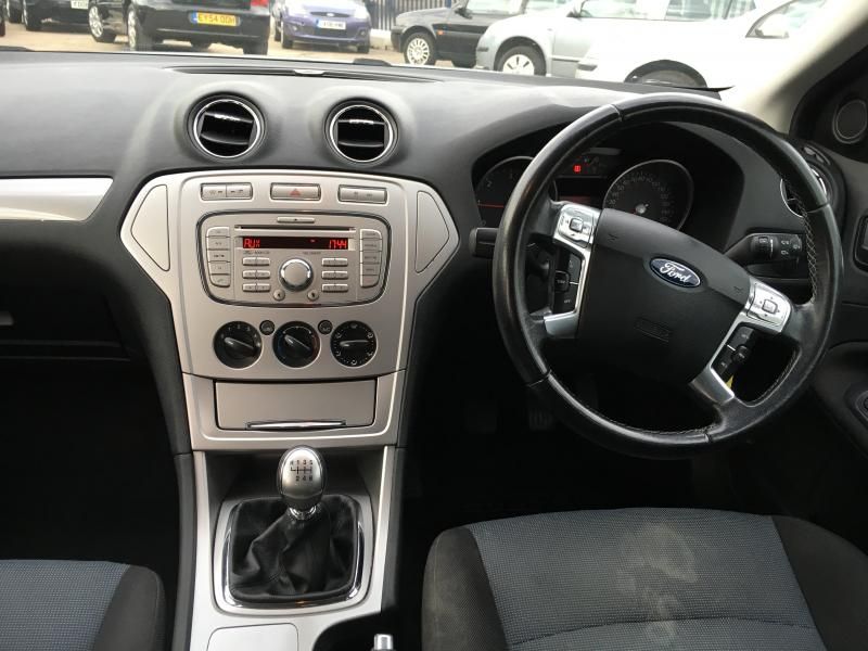2008 Ford Mondeo 1.8 5dr image 9