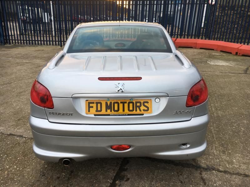 2005 Peugeot 206 1.6 2dr image 5