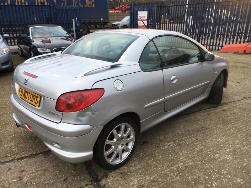 2005 Peugeot 206 1.6 2dr image 6