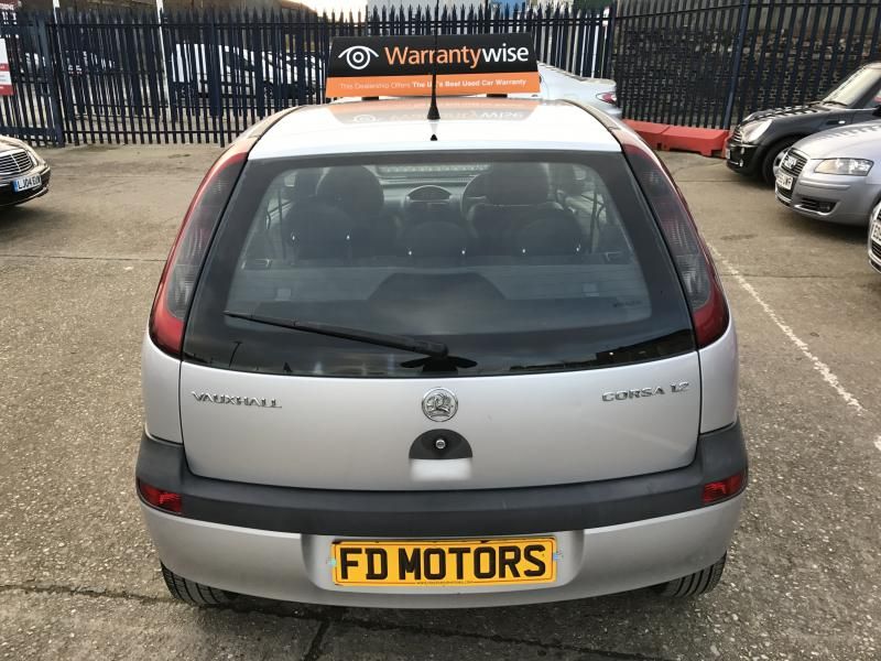 2002 Vauxhall Corsa 1.2 3dr image 5