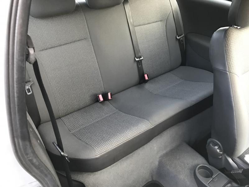 2002 Vauxhall Corsa 1.2 3dr image 8